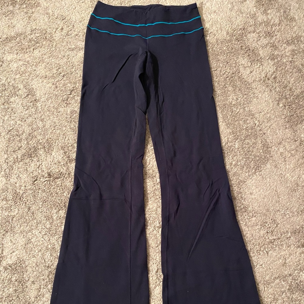 Lucy Hatha bootcut Leggings